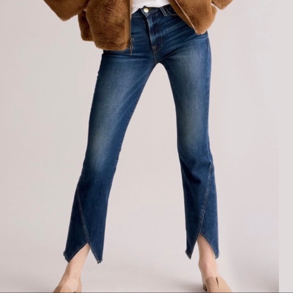 Frame - Le High Straight Jeans in Kingsway